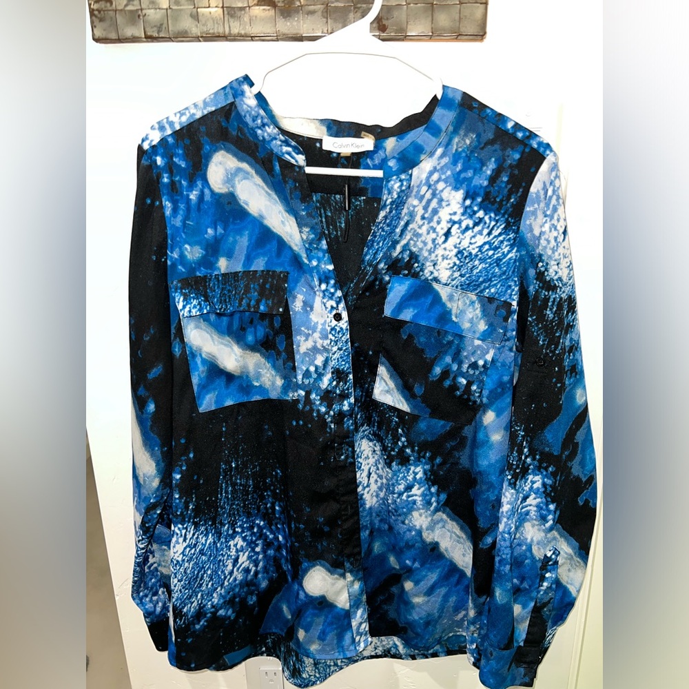 Calvin Klein, Size L
